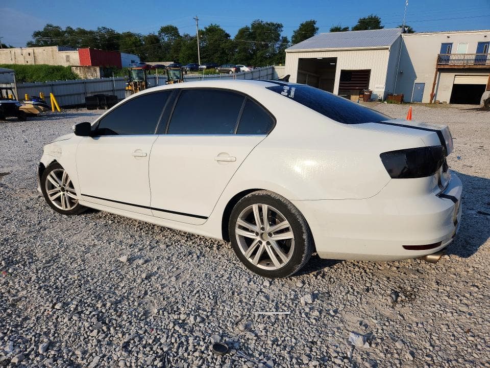 2017 VOLKSWAGEN JETTA SEL 2