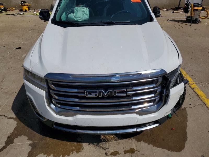 2021 GMC ACADIA AT4 12