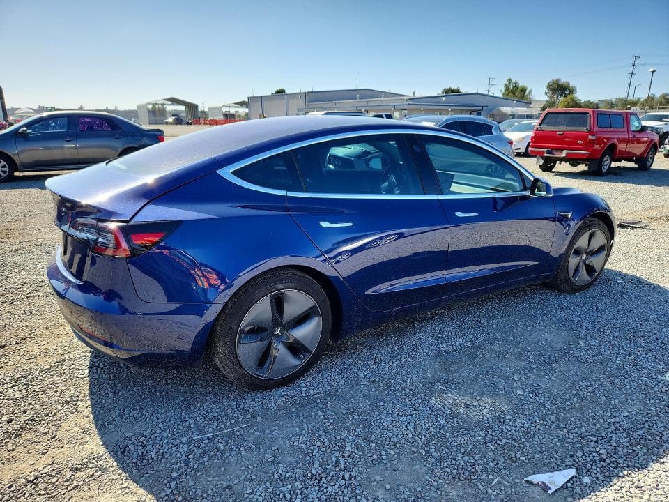 2019 TESLA MODEL 3 3