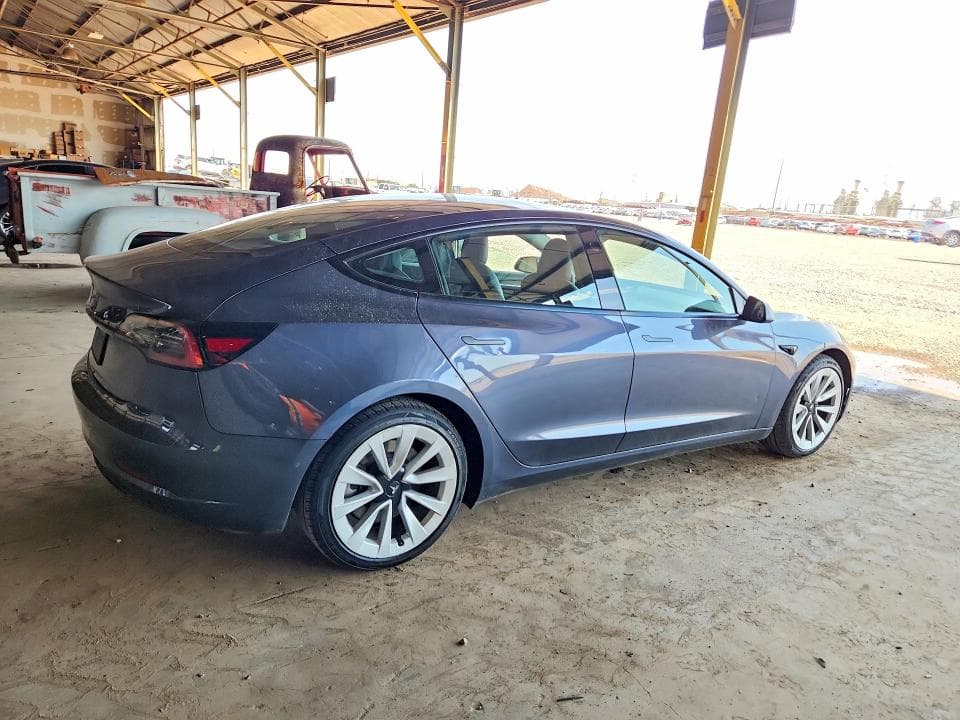 2022 TESLA MODEL 3 3