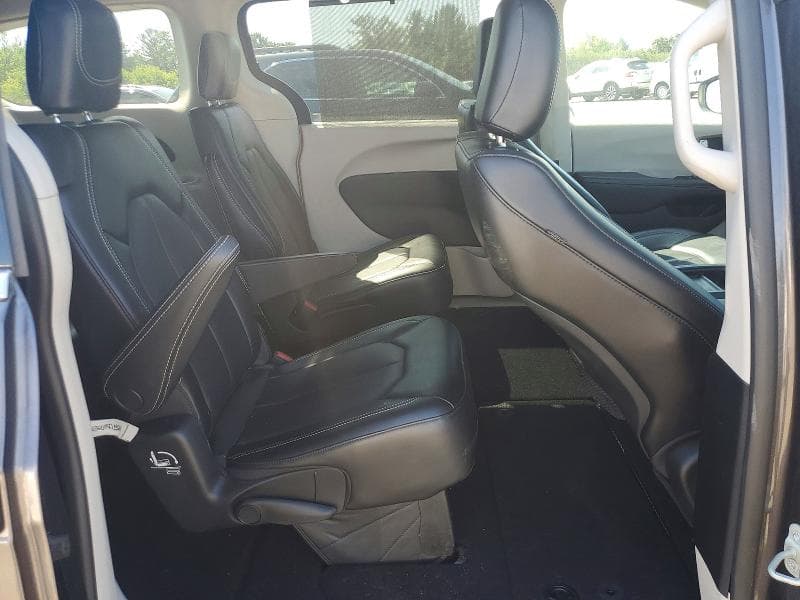 2021 CHRYSLER VOYAGER LXI 11