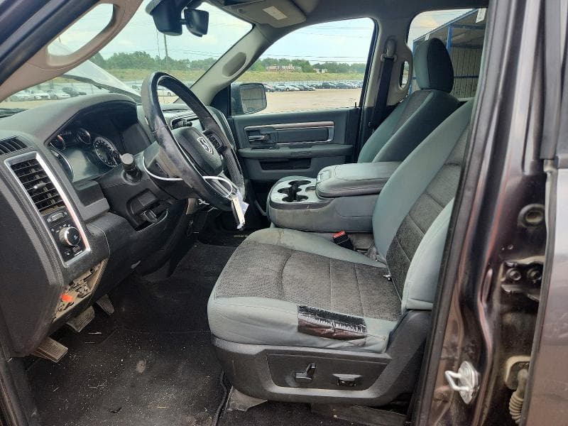 2017 RAM 1500 SLT 7