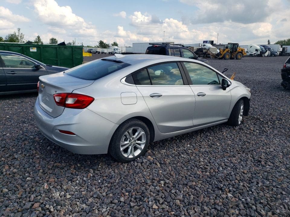 2019 CHEVROLET CRUZE LT 3