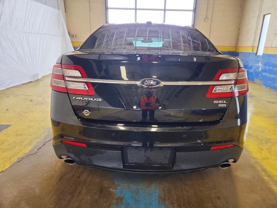 2019 FORD TAURUS SEL 6
