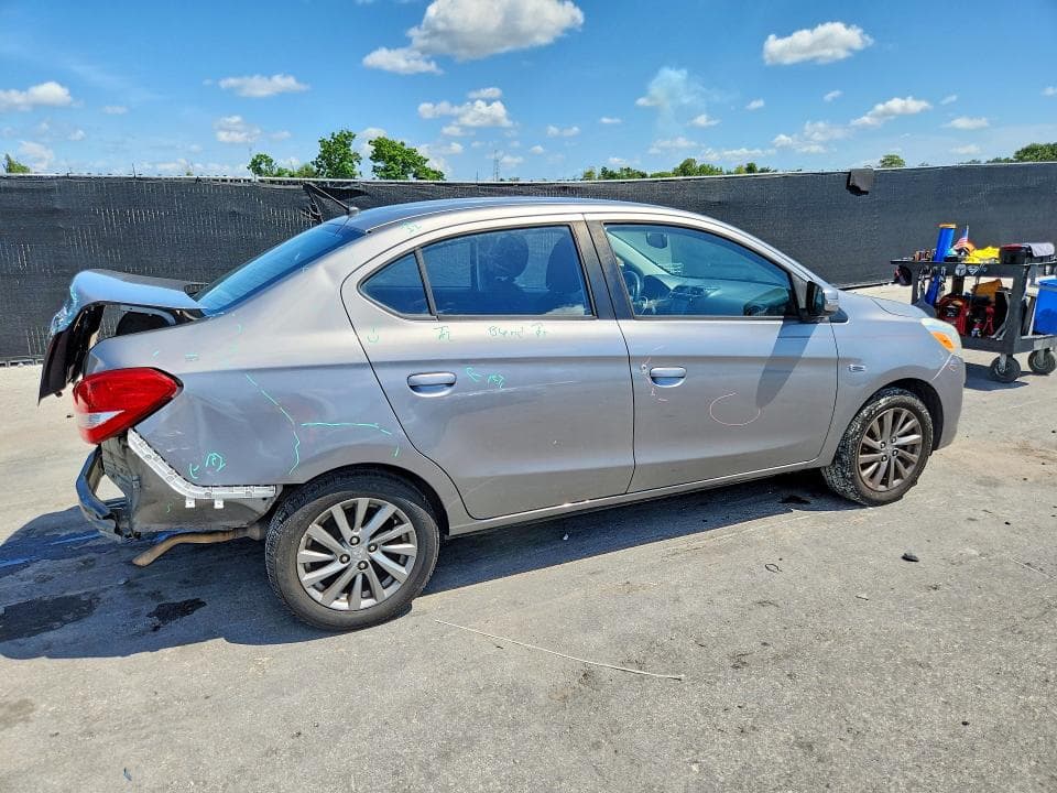2018 MITSUBISHI MIRAGE G4 SE 3