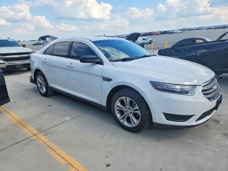2017 FORD TAURUS SE 4