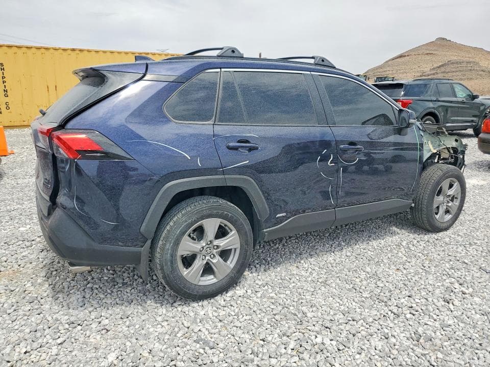 2024 TOYOTA RAV4 HYBRID XLE 3
