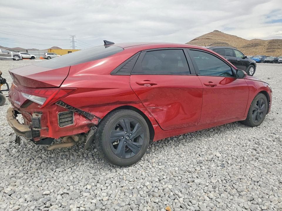 2023 HYUNDAI ELANTRA BLUE 3