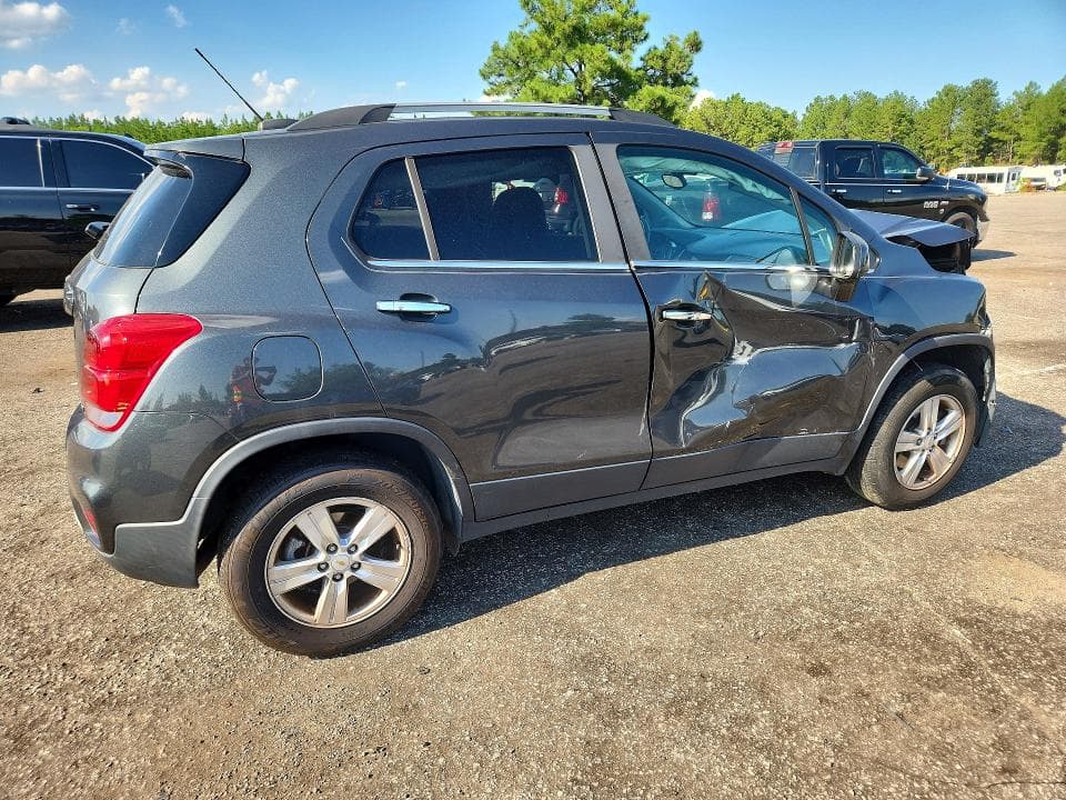 2018 CHEVROLET TRAX 1LT 3
