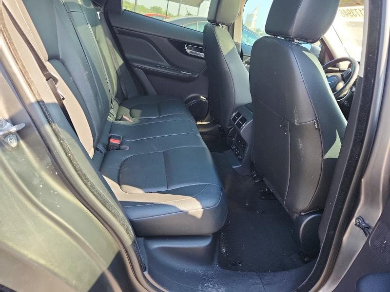 2018 JAGUAR F-PACE PREMIUM 11