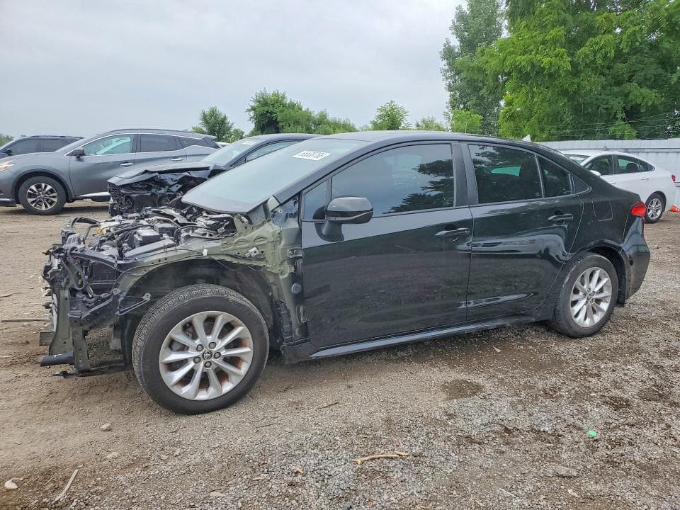 2021 TOYOTA COROLLA LE - 1