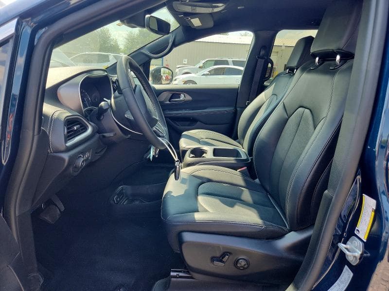 2025 CHRYSLER PACIFICA SELECT 7