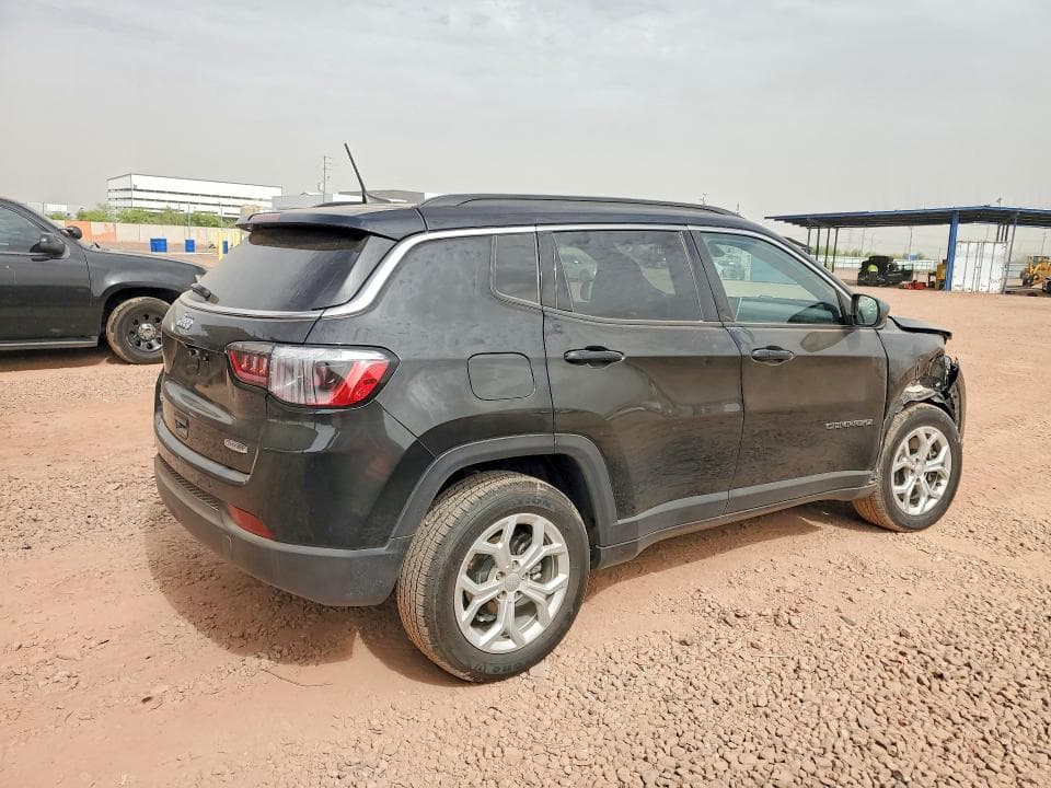 2024 JEEP COMPASS LATITUDE 3