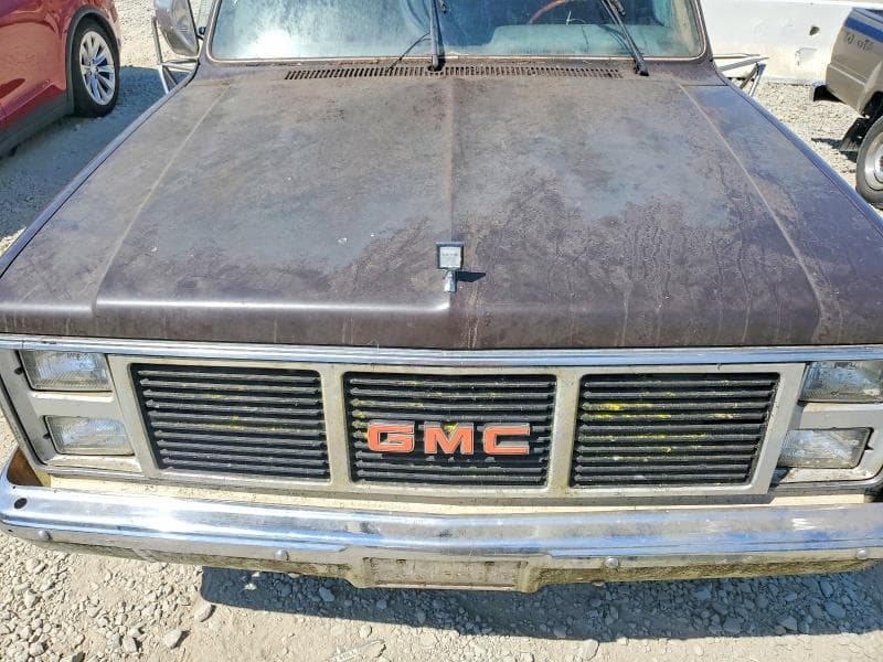 1985 GMC C2500 11