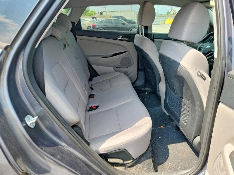2019 HYUNDAI TUCSON SE 11