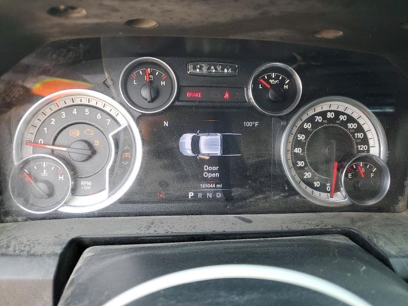 2017 RAM 1500 SLT 9