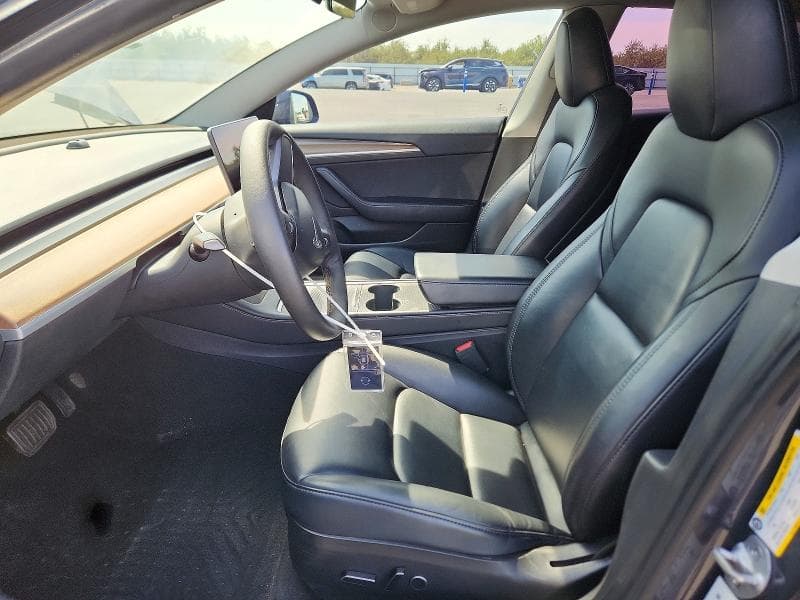 2023 TESLA MODEL 3 7