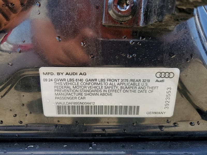 2025 AUDI A8 L 12