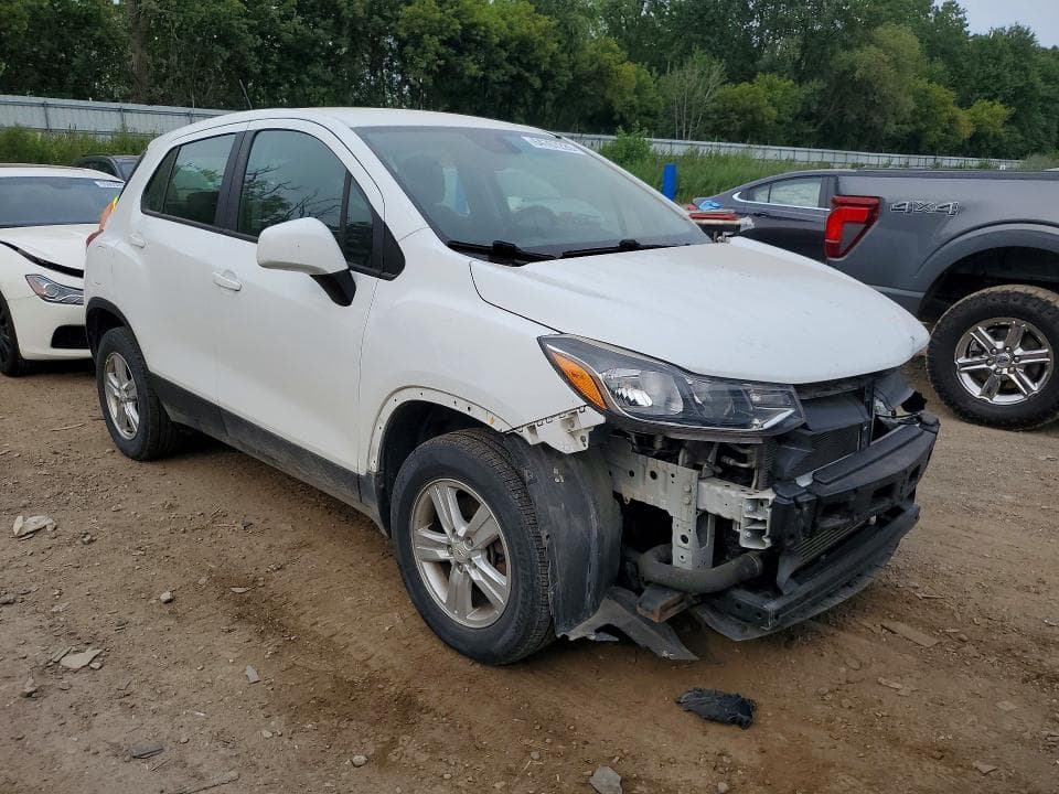 2017 CHEVROLET TRAX LS 4