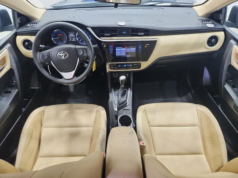 2017 TOYOTA COROLLA LE 8