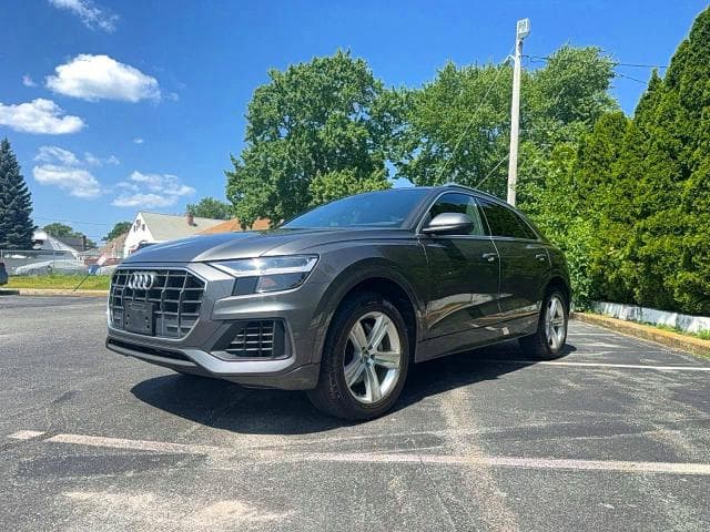 2019 AUDI Q8 PREMIUM 2