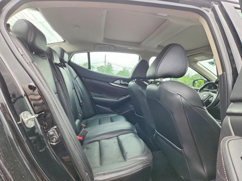 2019 NISSAN MAXIMA S 10