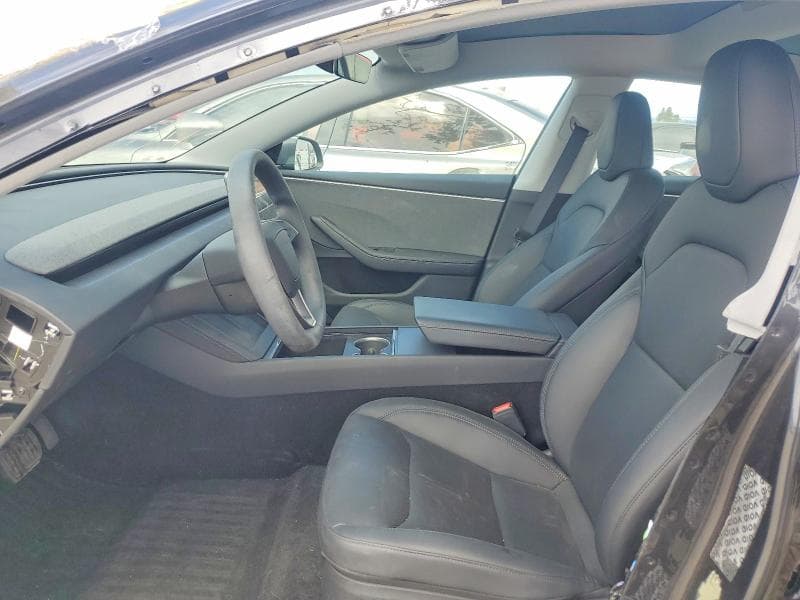 2025 TESLA MODEL 3 7