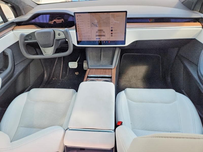 2022 TESLA MODEL X 8