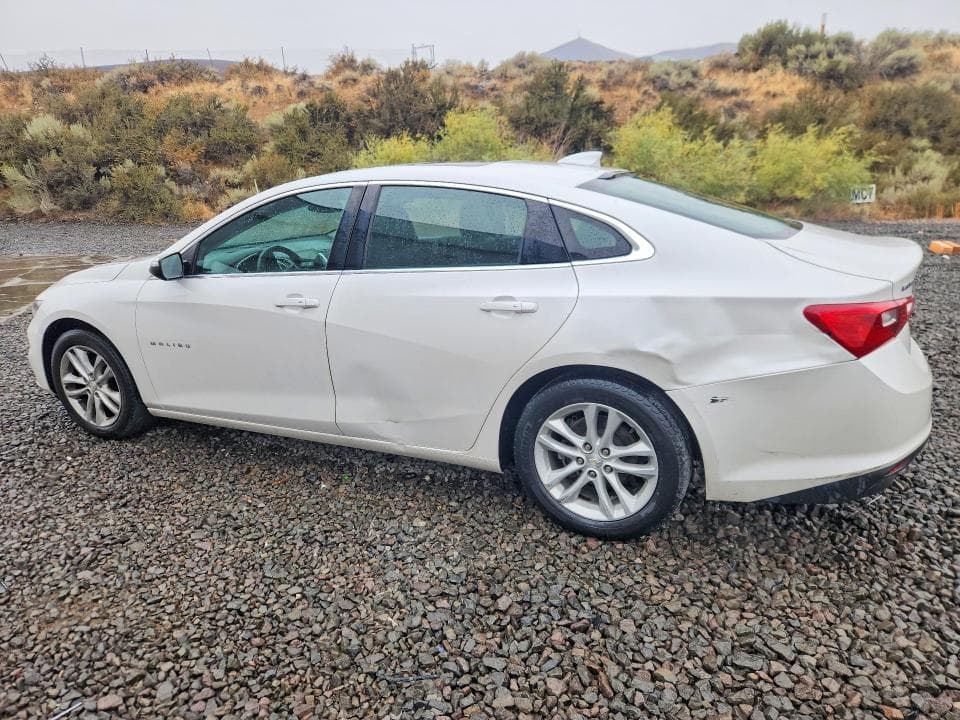 2018 CHEVROLET MALIBU LT 2
