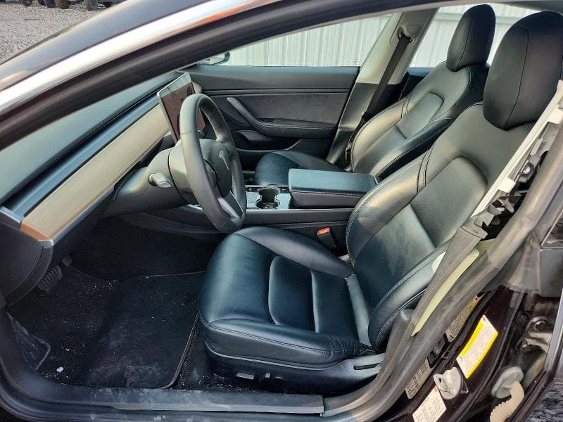 2018 TESLA MODEL 3 7