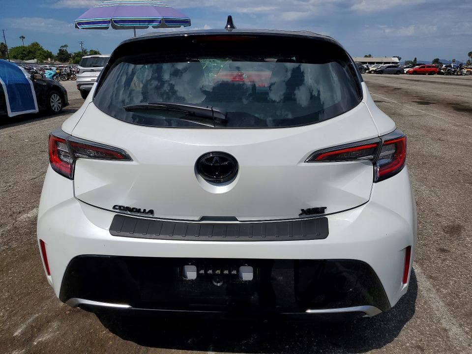 2026 TOYOTA COROLLA XSE 6