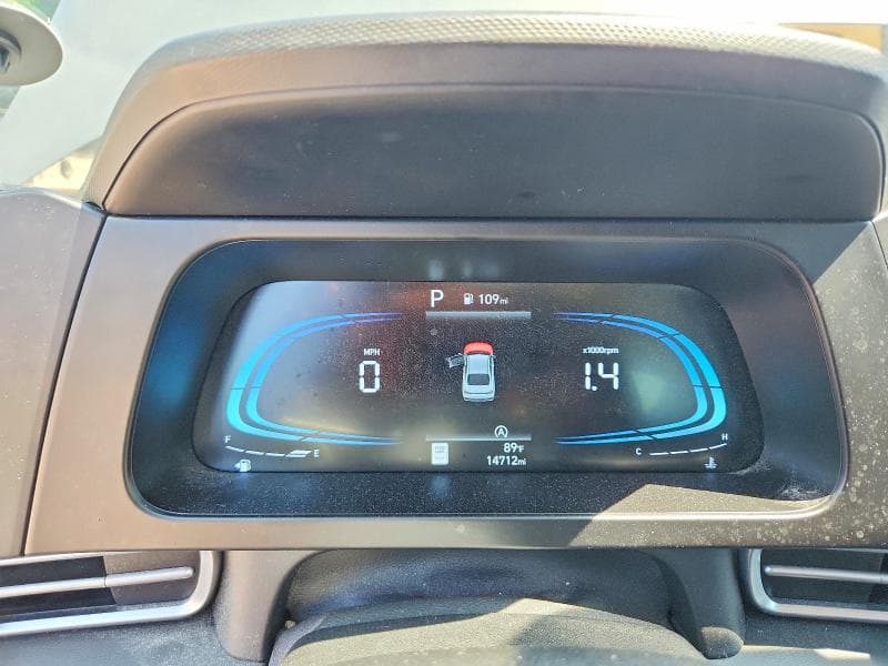 2025 HYUNDAI ELANTRA SE 9