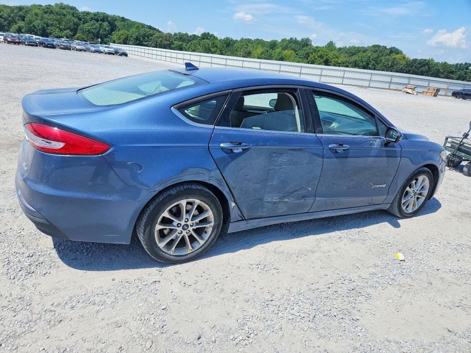 2019 FORD FUSION SE 3