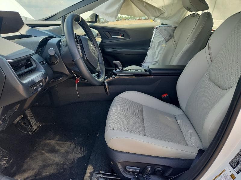 2024 TOYOTA PRIUS XLE 7