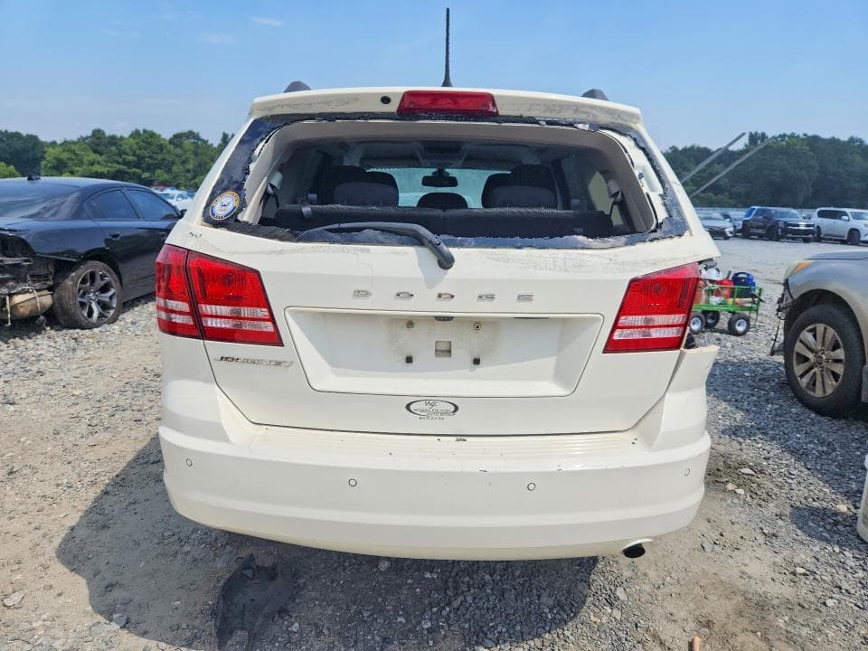 2020 DODGE JOURNEY SE 6