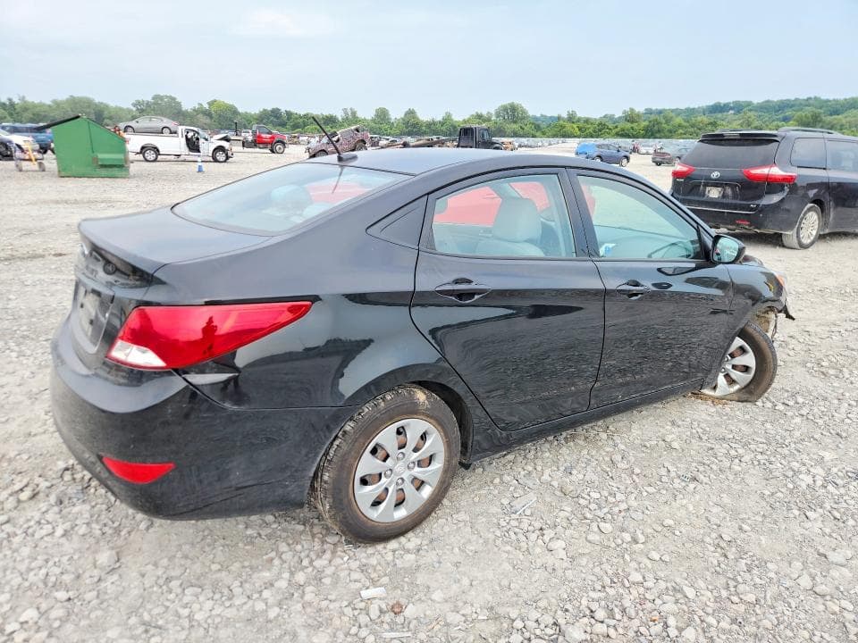 2017 HYUNDAI ACCENT SE 3