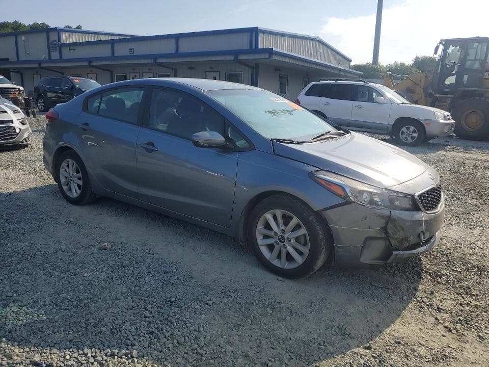 2017 KIA FORTE S 4