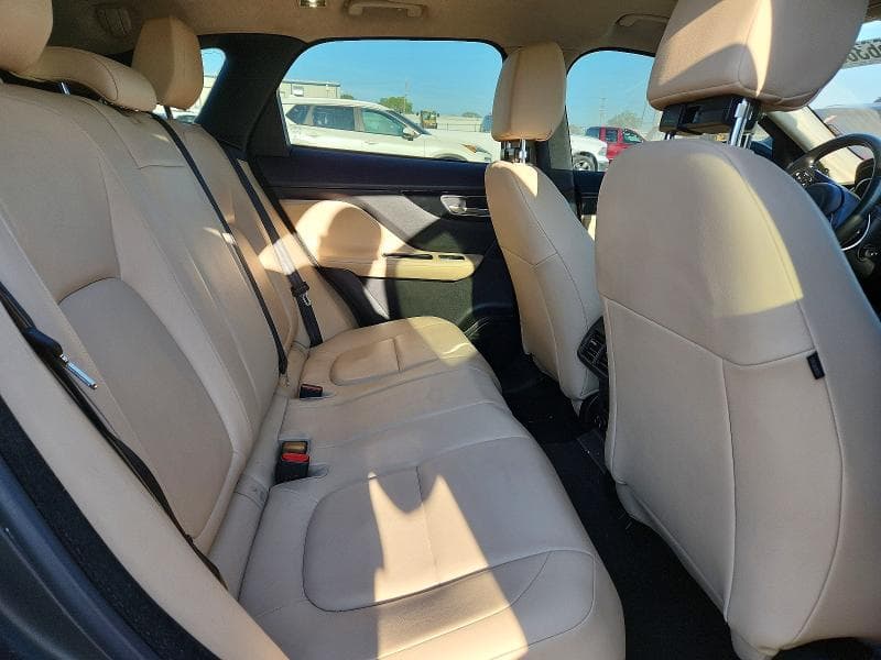 2020 JAGUAR F-PACE PREMIUM 11