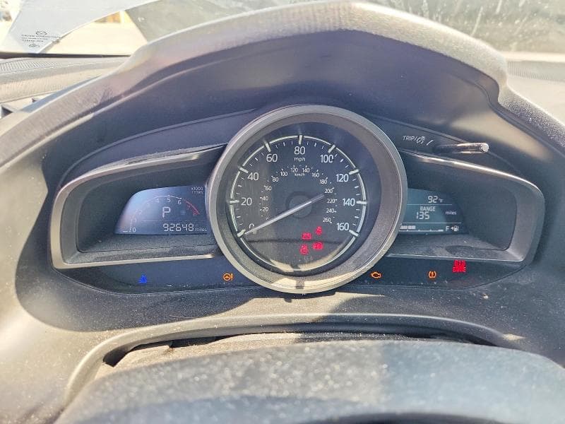 2018 MAZDA 3 TOURING 9
