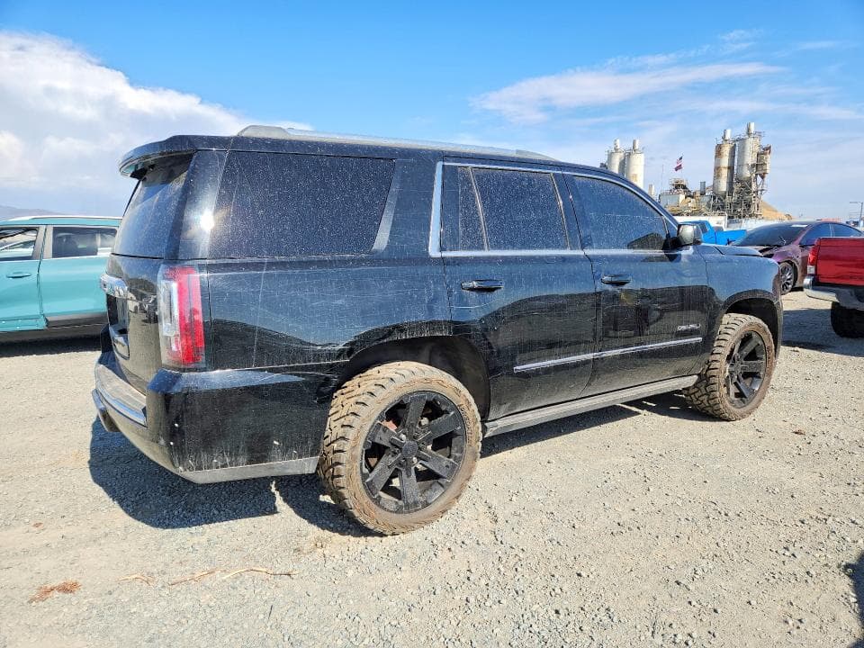 2018 GMC YUKON DENALI 3