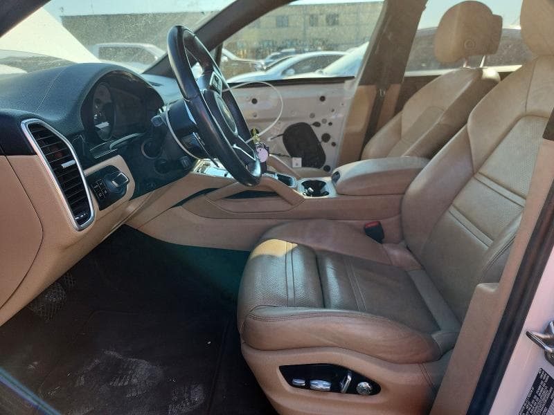 2019 PORSCHE CAYENNE 7