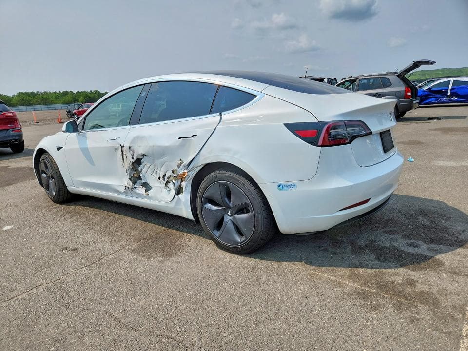 2020 TESLA MODEL 3 2