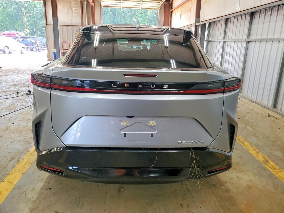2024 LEXUS RZ 300E 6