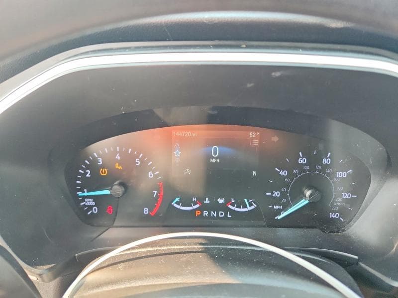 2020 FORD ESCAPE SE 9