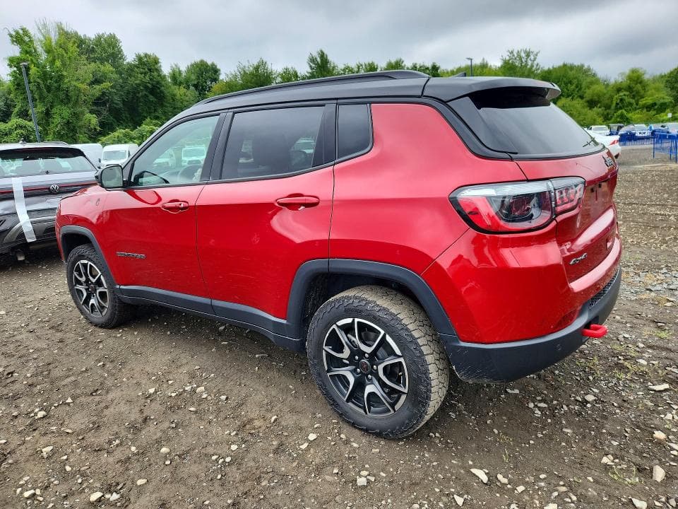 2025 JEEP COMPASS TRAILHAWK 2