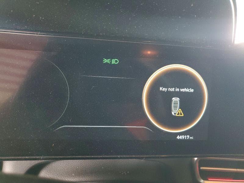 2022 HYUNDAI ELANTRA LIMITED 9