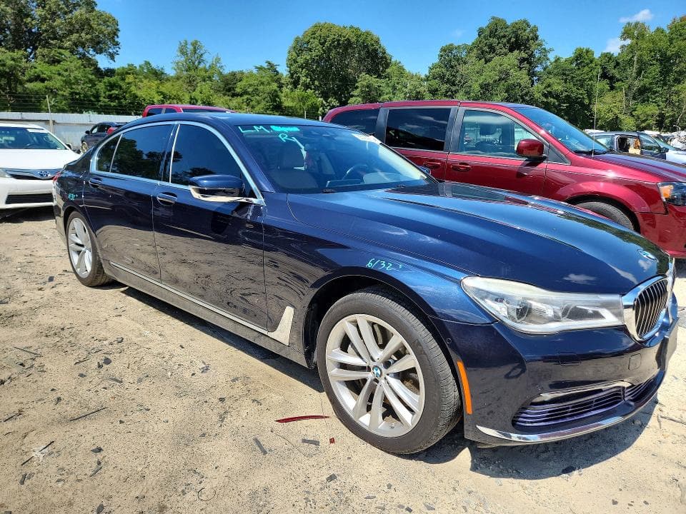 2017 BMW 750 XI 4