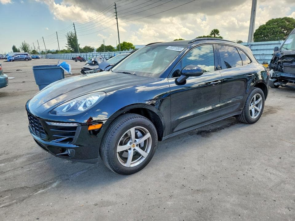 2018 PORSCHE MACAN