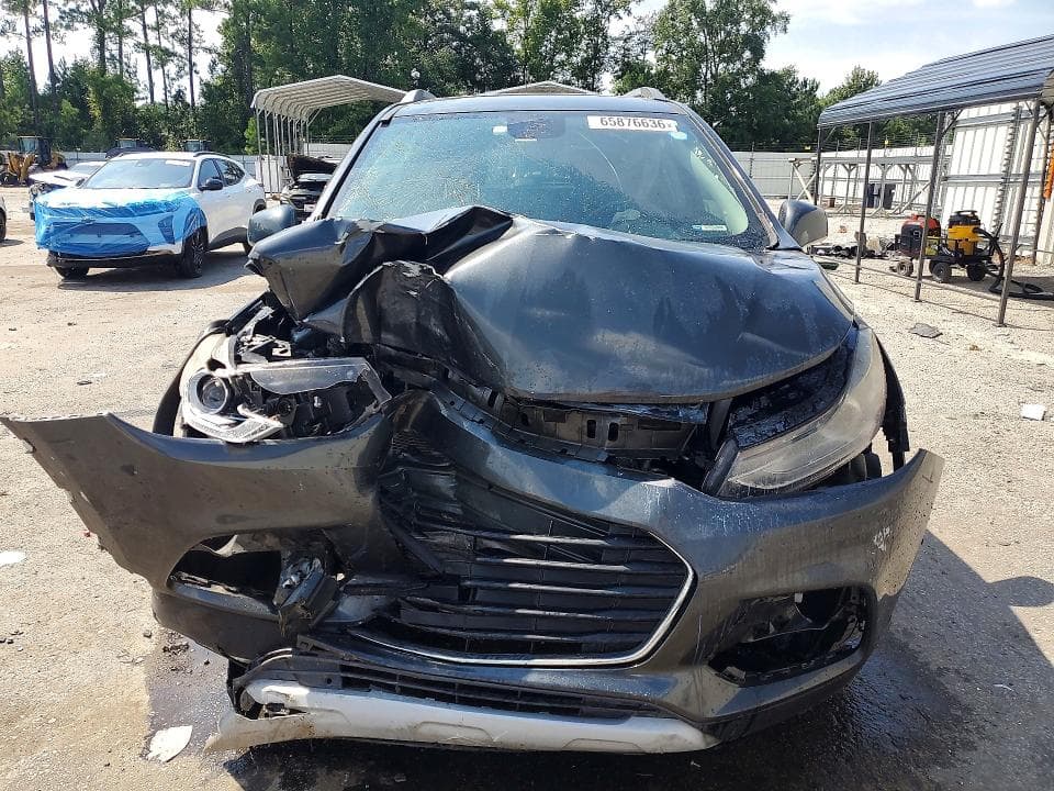 2017 CHEVROLET TRAX 1LT 5