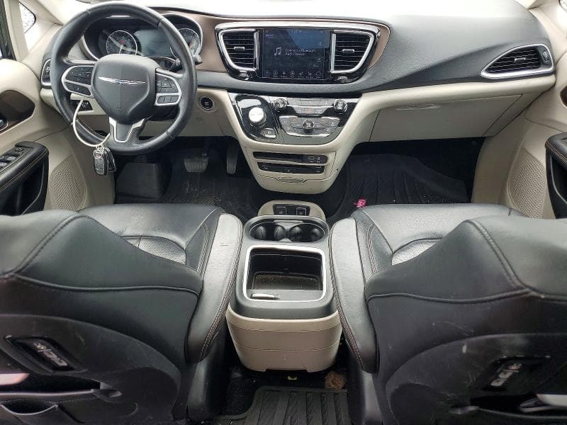 2018 CHRYSLER PACIFICA TOURING L PLUS 8